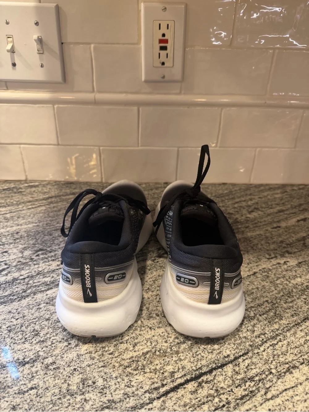 Brooks good used